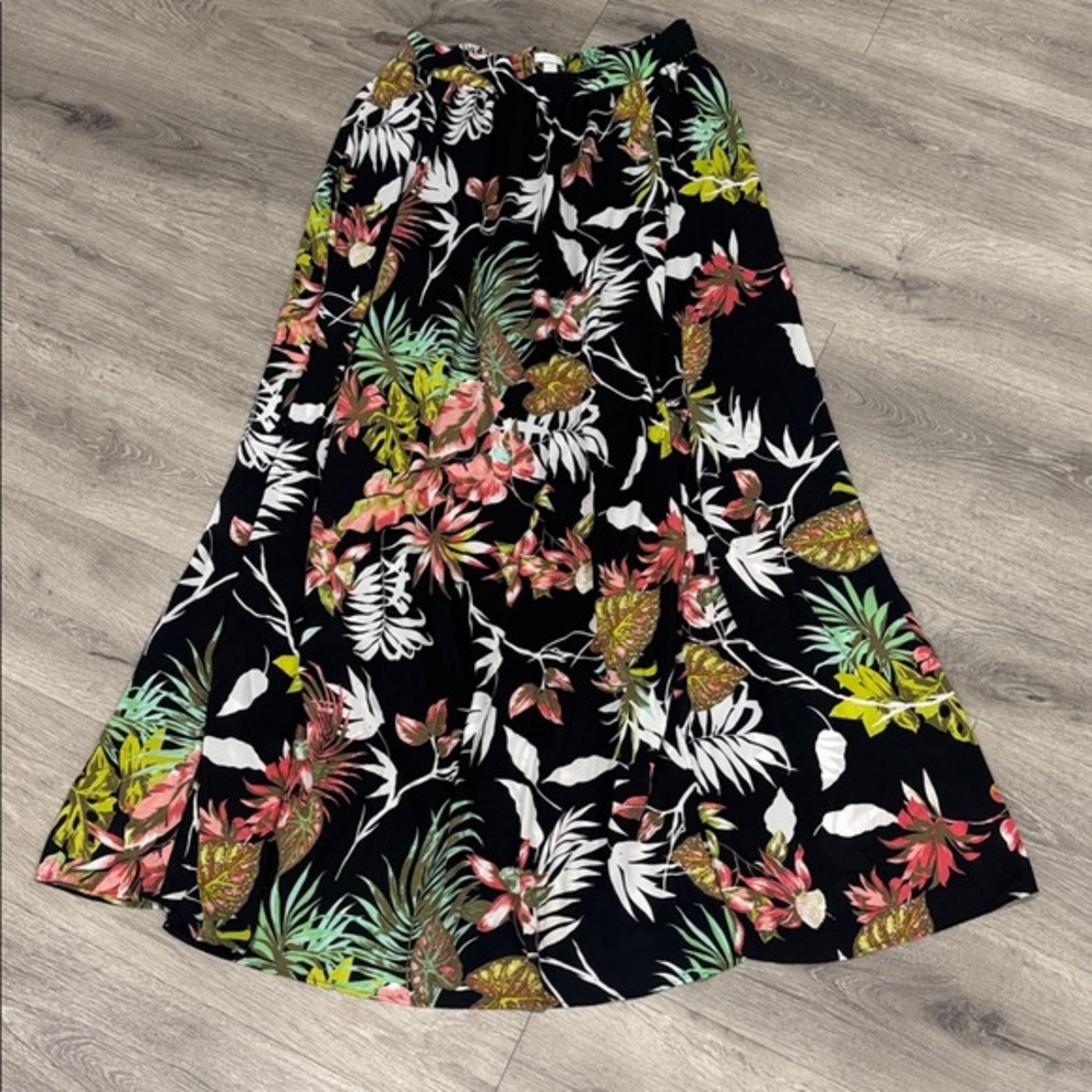 Women’s Maxi Tropical New York & Company Long Skirt High Waisted Black Medium